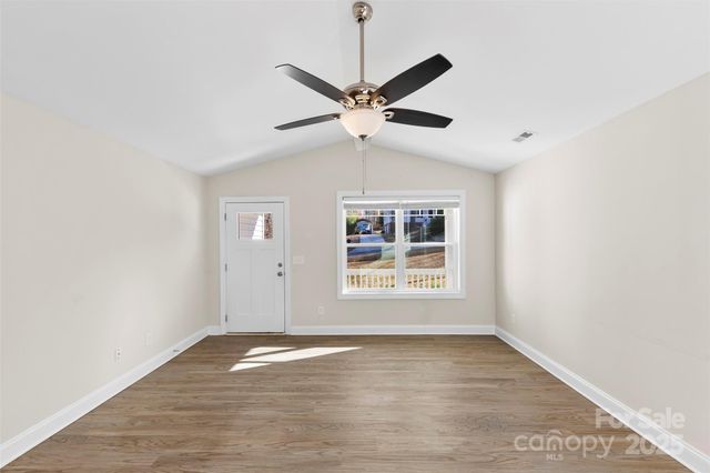 112 Springfield Road, Statesville, NC 28625