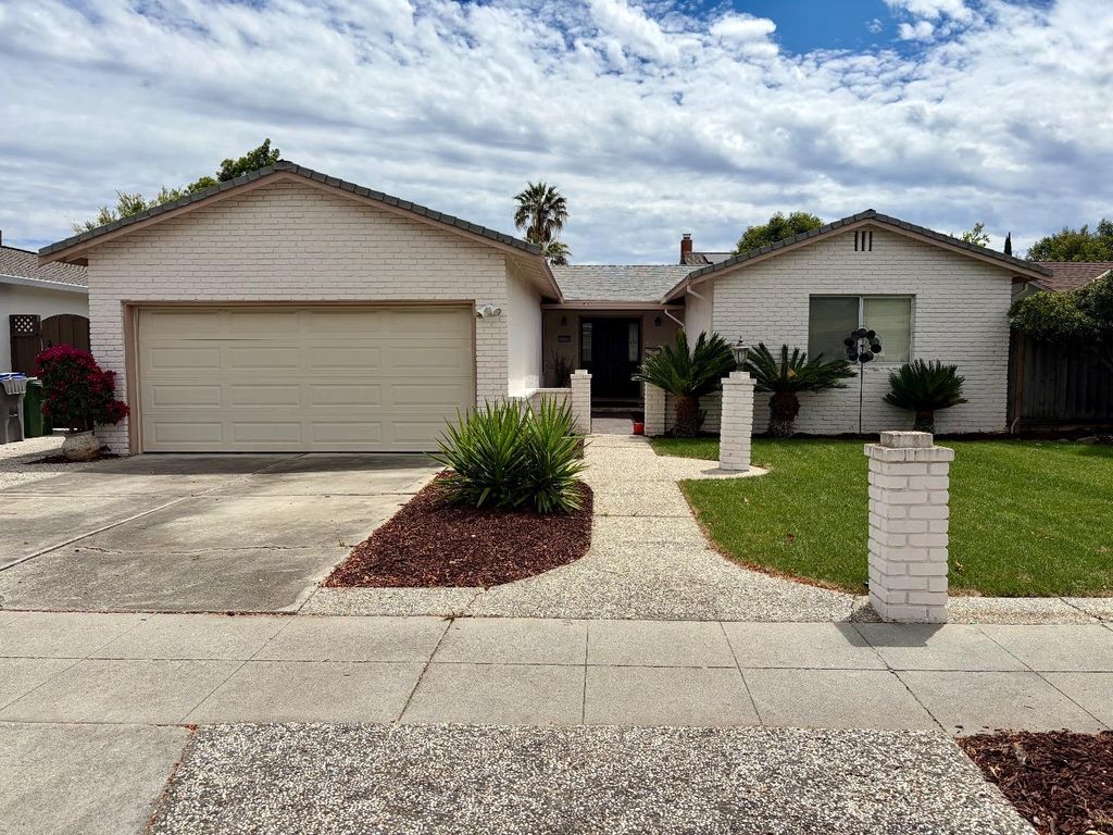 5988 Indian Avenue, San Jose, CA 95123