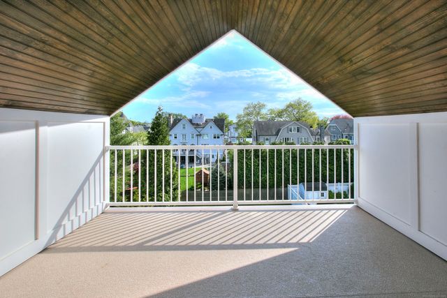 450 Penfield Road, Fairfield, CT 06824