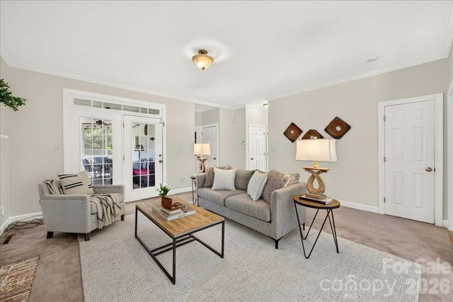 6912 Foxglove Drive, Charlotte, NC 28226
