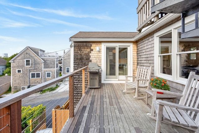 17 Carnes Lane Unit 2, Provincetown, MA 02657