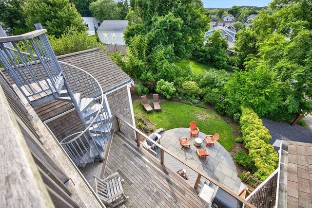 17 Carnes Lane Unit 2, Provincetown, MA 02657