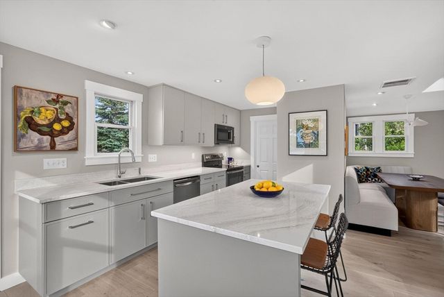 17 Carnes Lane Unit 2, Provincetown, MA 02657