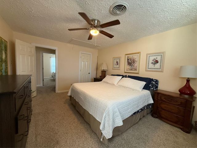 51 E Oakridge Drive, Point Blank, TX 77364