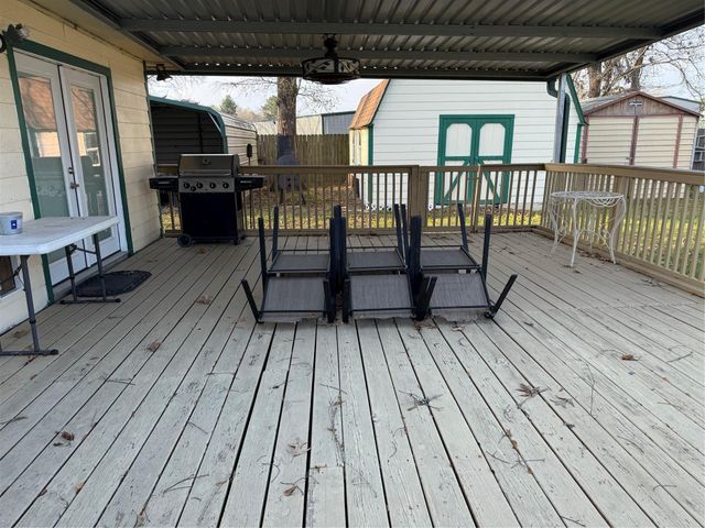 51 E Oakridge Drive, Point Blank, TX 77364