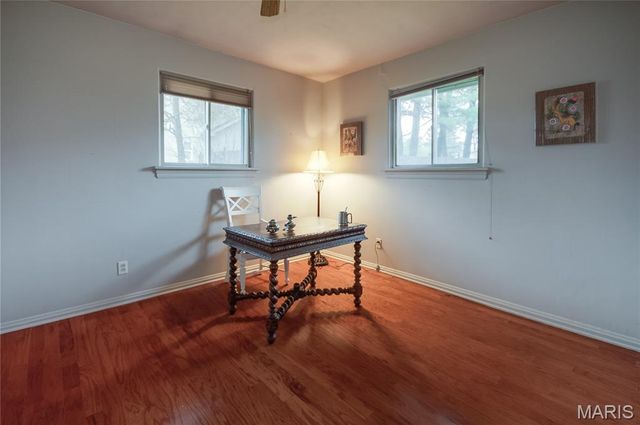 5 Stacy Drive, Olivette, MO 63132