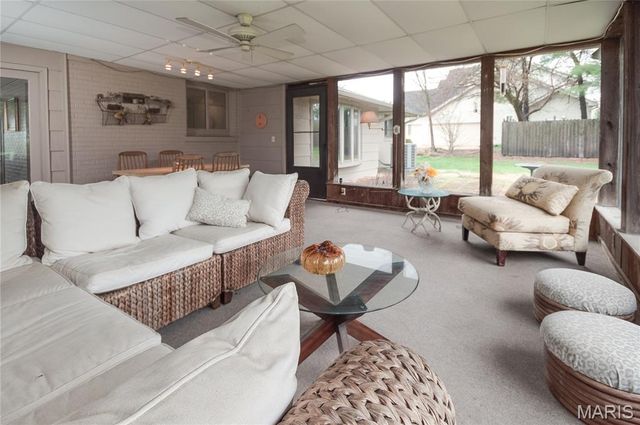 5 Stacy Drive, Olivette, MO 63132