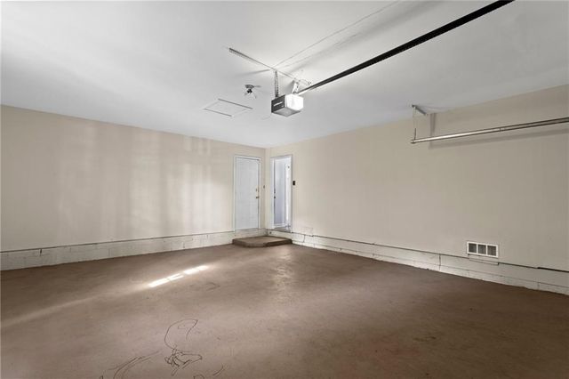 3666 Stanford Circle, Decatur, GA 30034