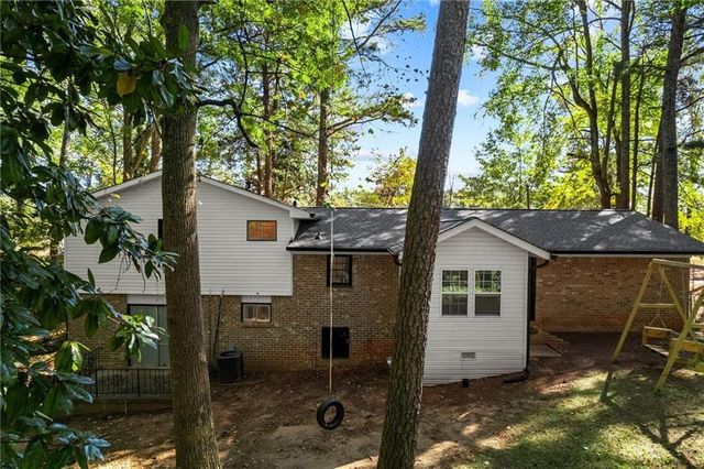 3666 Stanford Circle, Decatur, GA 30034