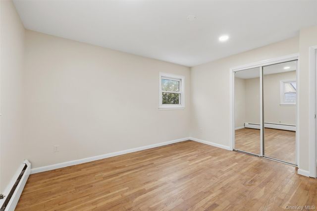 4146 new york Avenue, Island Park, NY 11558