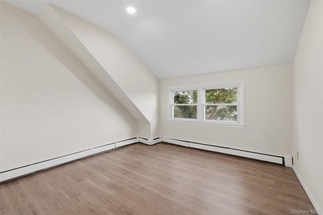 4146 new york Avenue, Island Park, NY 11558