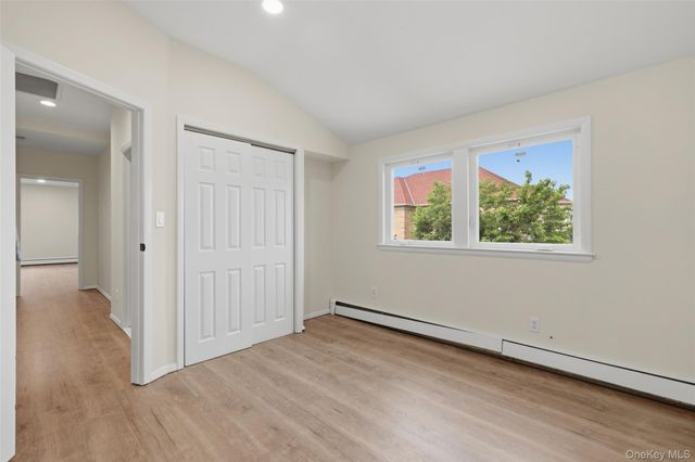 4146 new york Avenue, Island Park, NY 11558