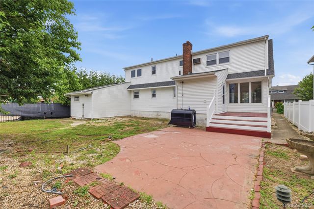 4146 new york Avenue, Island Park, NY 11558
