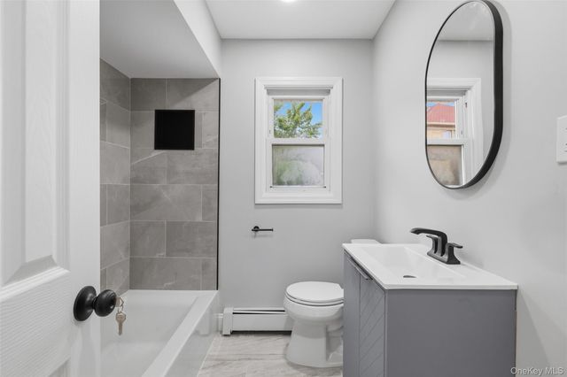 4146 new york Avenue, Island Park, NY 11558