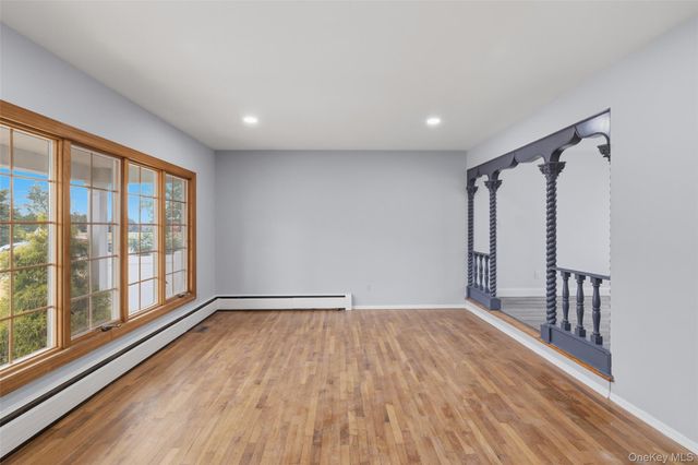 4146 new york Avenue, Island Park, NY 11558