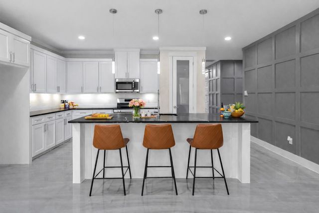 3105 Crossman Avenue, Dallas, TX 75212