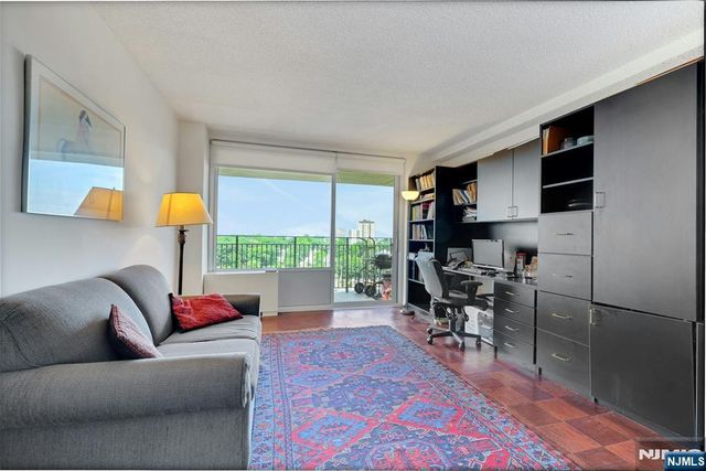 1530 Palisade Avenue 10F, Fort Lee, NJ 07024