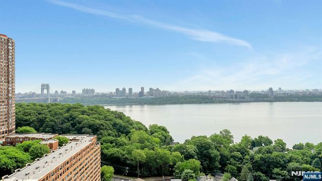 1530 Palisade Avenue 10F, Fort Lee, NJ 07024