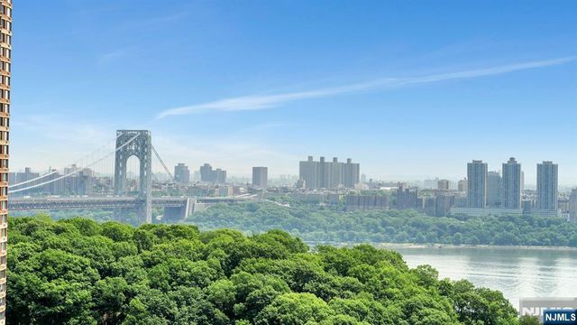 1530 Palisade Avenue 10F, Fort Lee, NJ 07024
