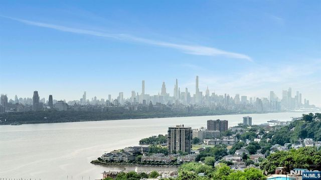 1530 Palisade Avenue 10F, Fort Lee, NJ 07024