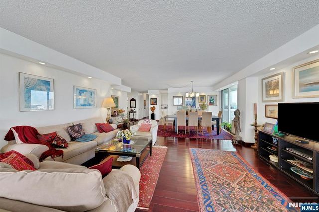 1530 Palisade Avenue 10F, Fort Lee, NJ 07024