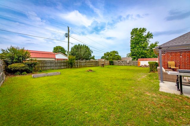 1809 Applewood Cove Street, Beebe, AR 72012