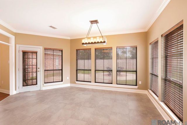 6234 Krista Ln, Baton Rouge, LA 70808