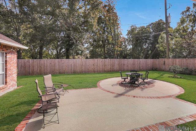 6234 Krista Ln, Baton Rouge, LA 70808