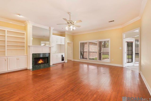 6234 Krista Ln, Baton Rouge, LA 70808