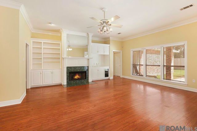 6234 Krista Ln, Baton Rouge, LA 70808