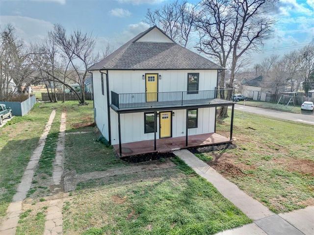705 E Springer Avenue, Guthrie, OK 73044