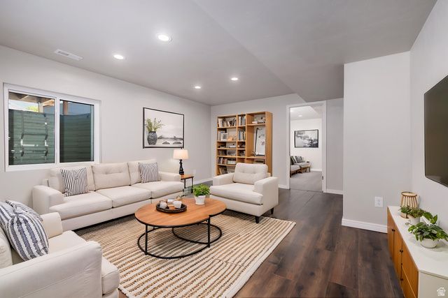 1164 N 300 E, Pleasant Grove, UT 84062