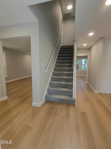 101 Flora Mcdonald Lane, Cary, NC 27511