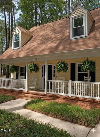 101 Flora Mcdonald Lane, Cary, NC 27511