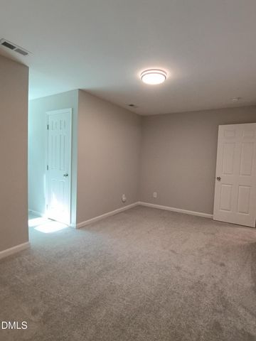 101 Flora Mcdonald Lane, Cary, NC 27511
