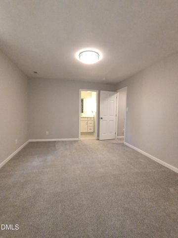101 Flora Mcdonald Lane, Cary, NC 27511