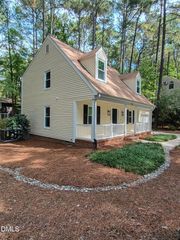 101 Flora Mcdonald Lane, Cary, NC 27511
