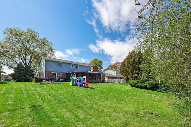 2750 Park DRIVE, Wauwatosa, WI 53222