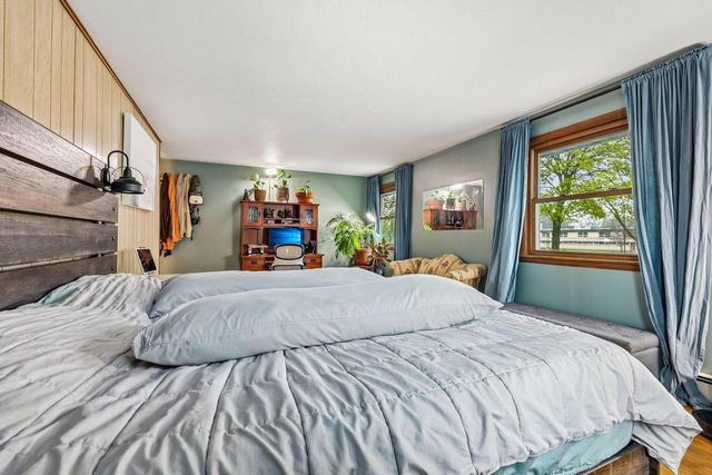 2750 Park DRIVE, Wauwatosa, WI 53222
