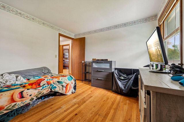 2750 Park DRIVE, Wauwatosa, WI 53222