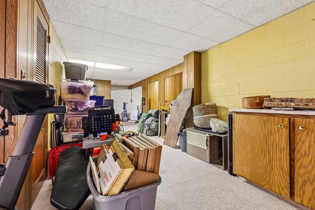 2750 Park DRIVE, Wauwatosa, WI 53222
