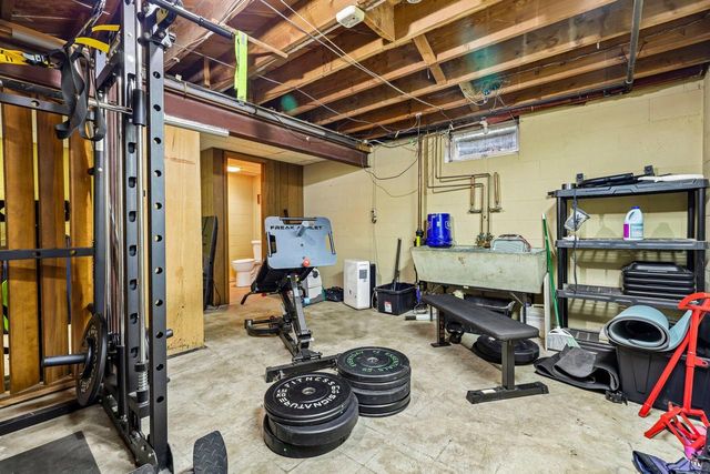 2750 Park DRIVE, Wauwatosa, WI 53222