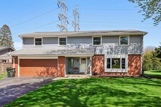 2750 Park DRIVE, Wauwatosa, WI 53222