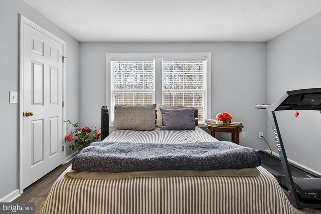 14632 WOODSPRING CT, Centreville, VA 20120