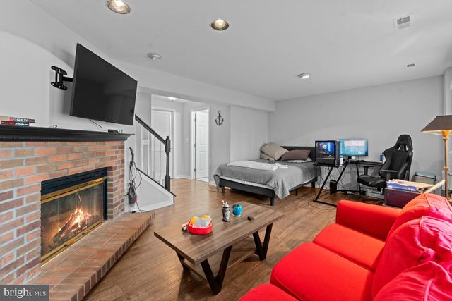 14632 WOODSPRING CT, Centreville, VA 20120