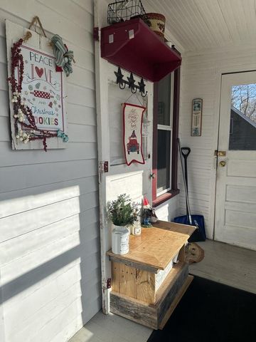 412 S Main Street, Necedah, WI 54646