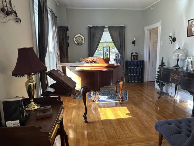 412 S Main Street, Necedah, WI 54646