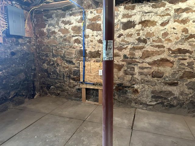 412 S Main Street, Necedah, WI 54646