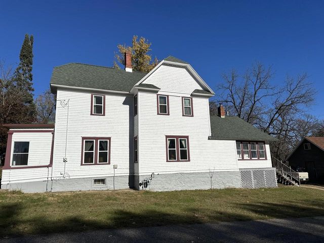 412 S Main Street, Necedah, WI 54646