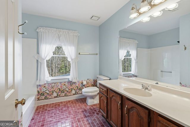 708 Robert Way, Powder Springs, GA 30127